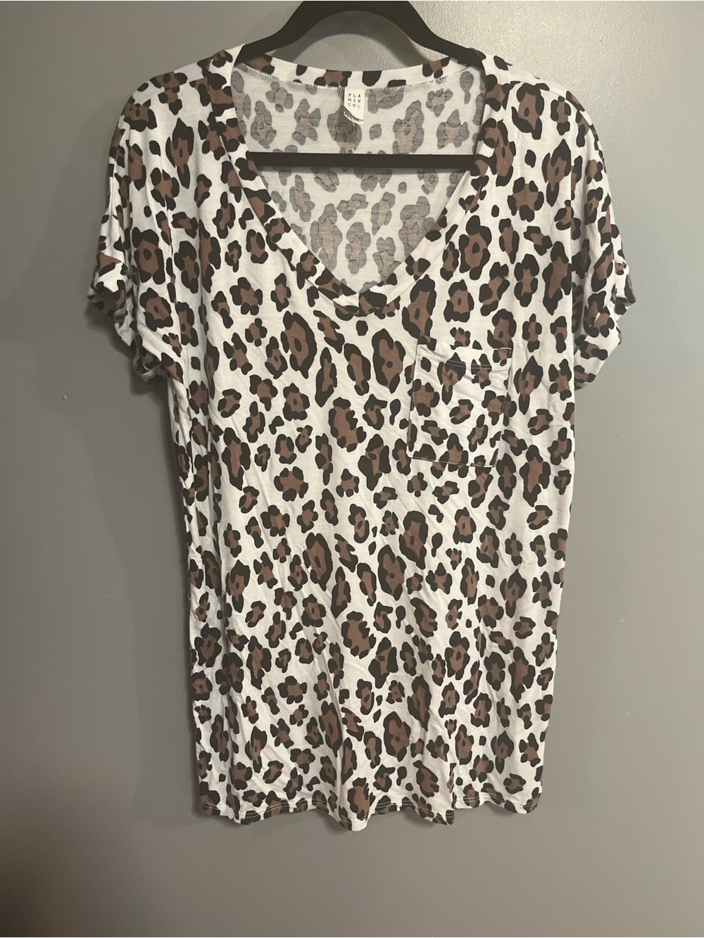 Leopard Print V-Neck Pocket Tee - Brown on White